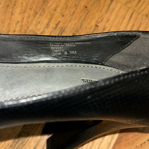 Fergalicious Women's Gem Black Patent All Man Open Toe Heel Pump Shoe 8.5 - Picture 12 of 12